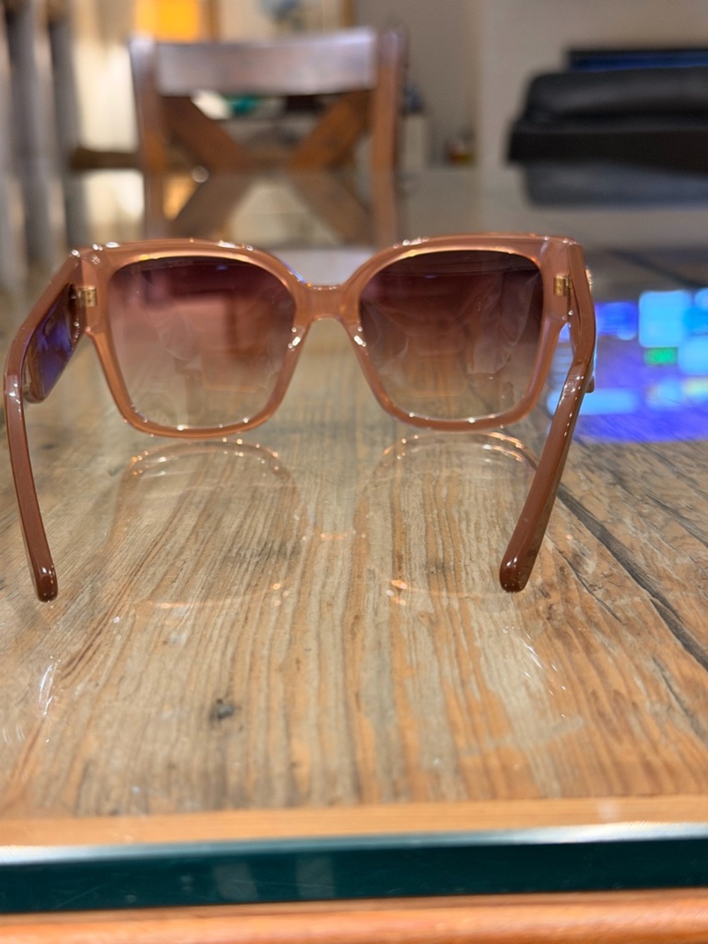 Marc Jacobs Oversized Square Sunglasses in Translucent Pink-Brown - Picture 5 of 11